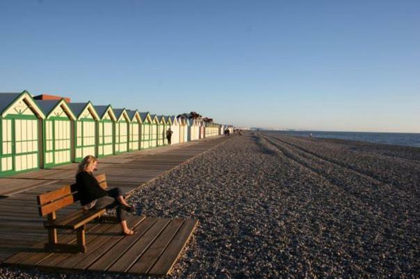 Le Nautilus Hotel Cayeux-sur-Mer Exterior photo